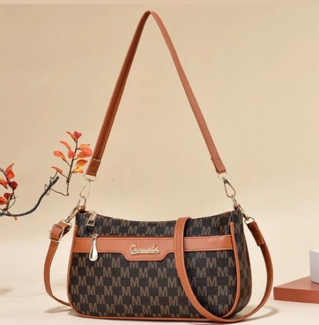 Cartera modelo Diseñador